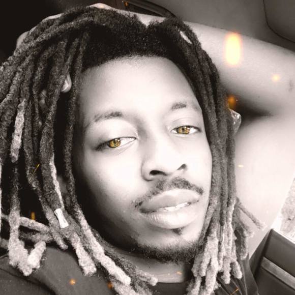 Meet your Posher, David - Picture 1 of 1